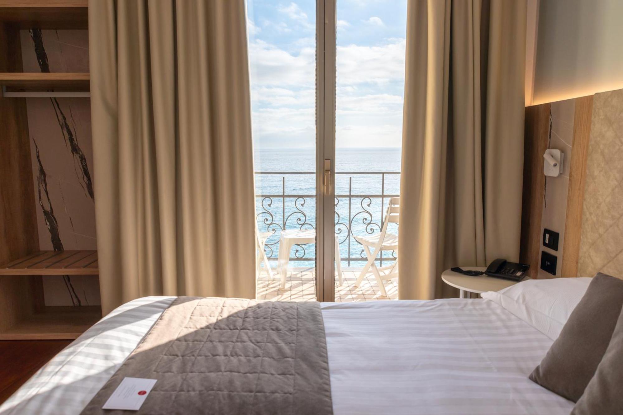 Hotel Parigi&Spa Bordighera Esterno foto