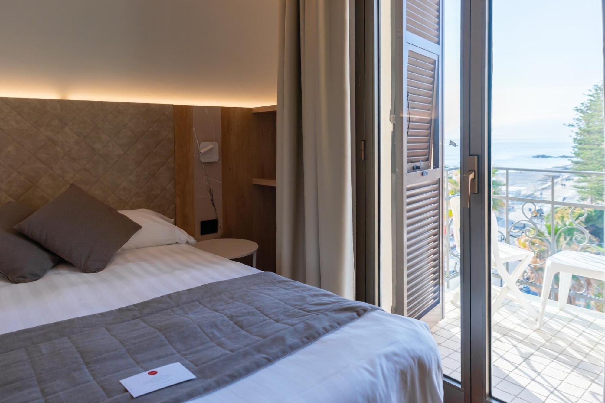 Hotel Parigi&Spa Bordighera Esterno foto