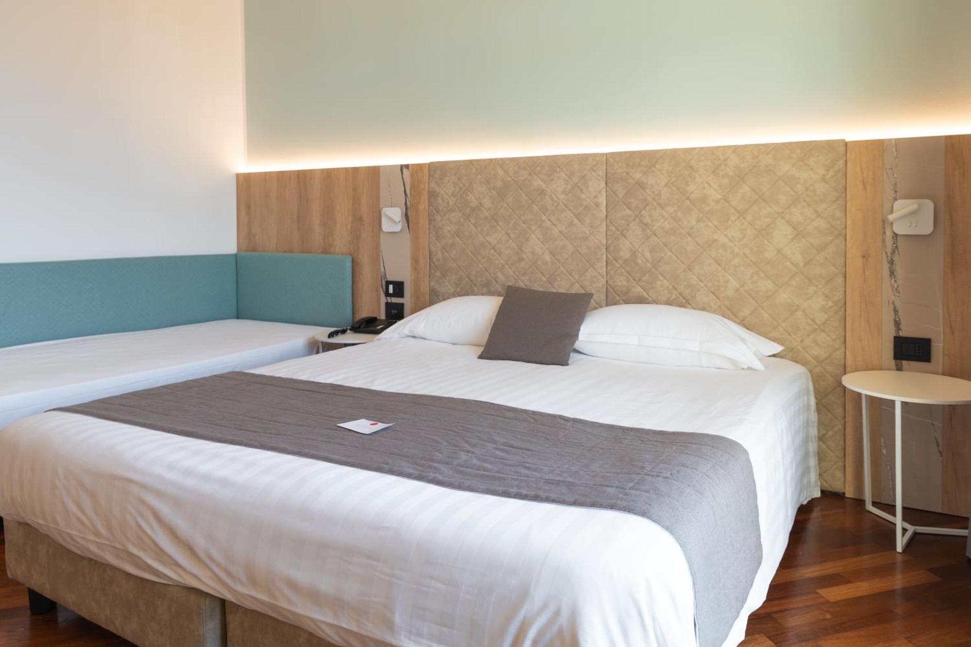 Hotel Parigi&Spa Bordighera Esterno foto