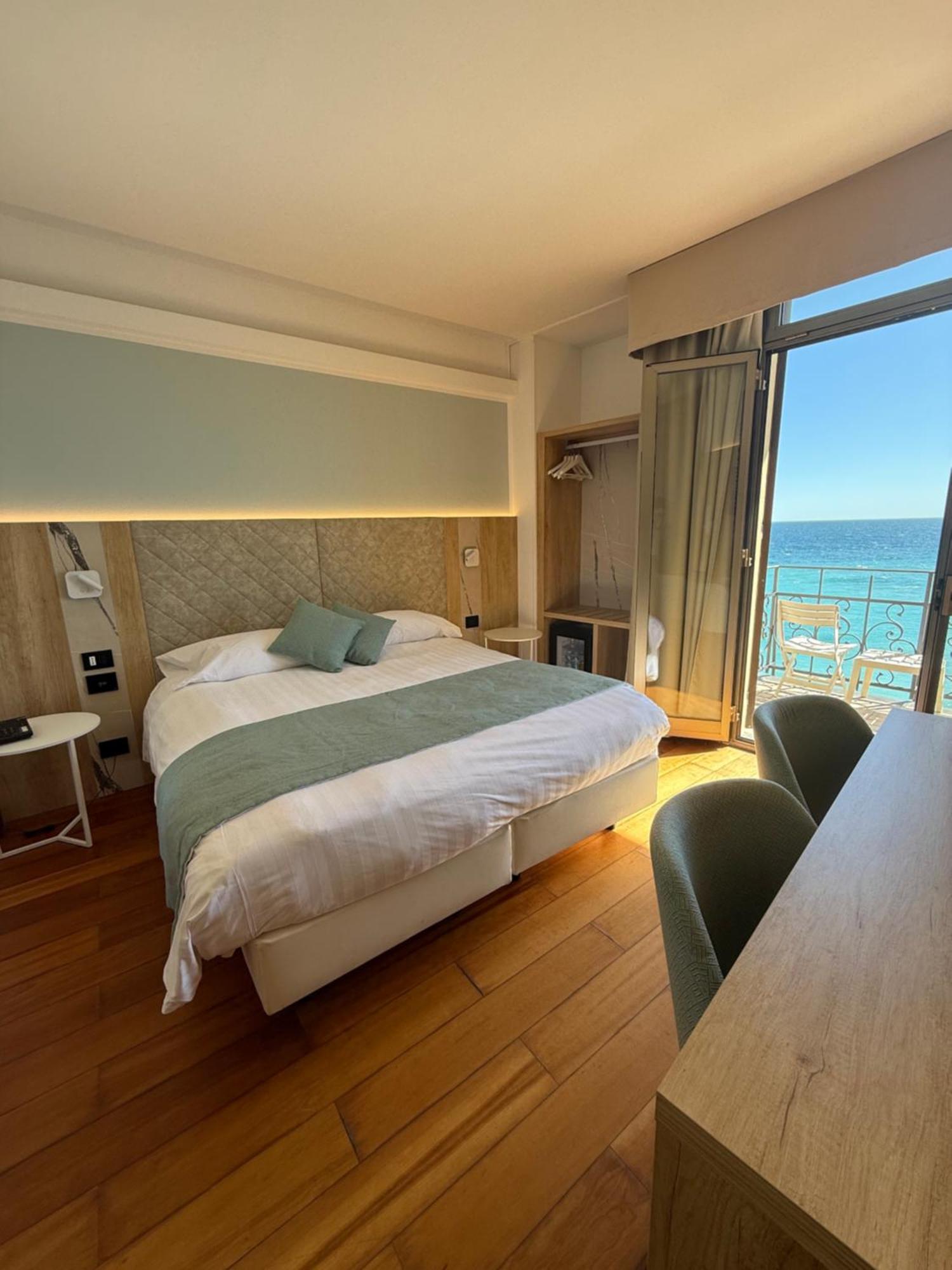 Hotel Parigi&Spa Bordighera Esterno foto