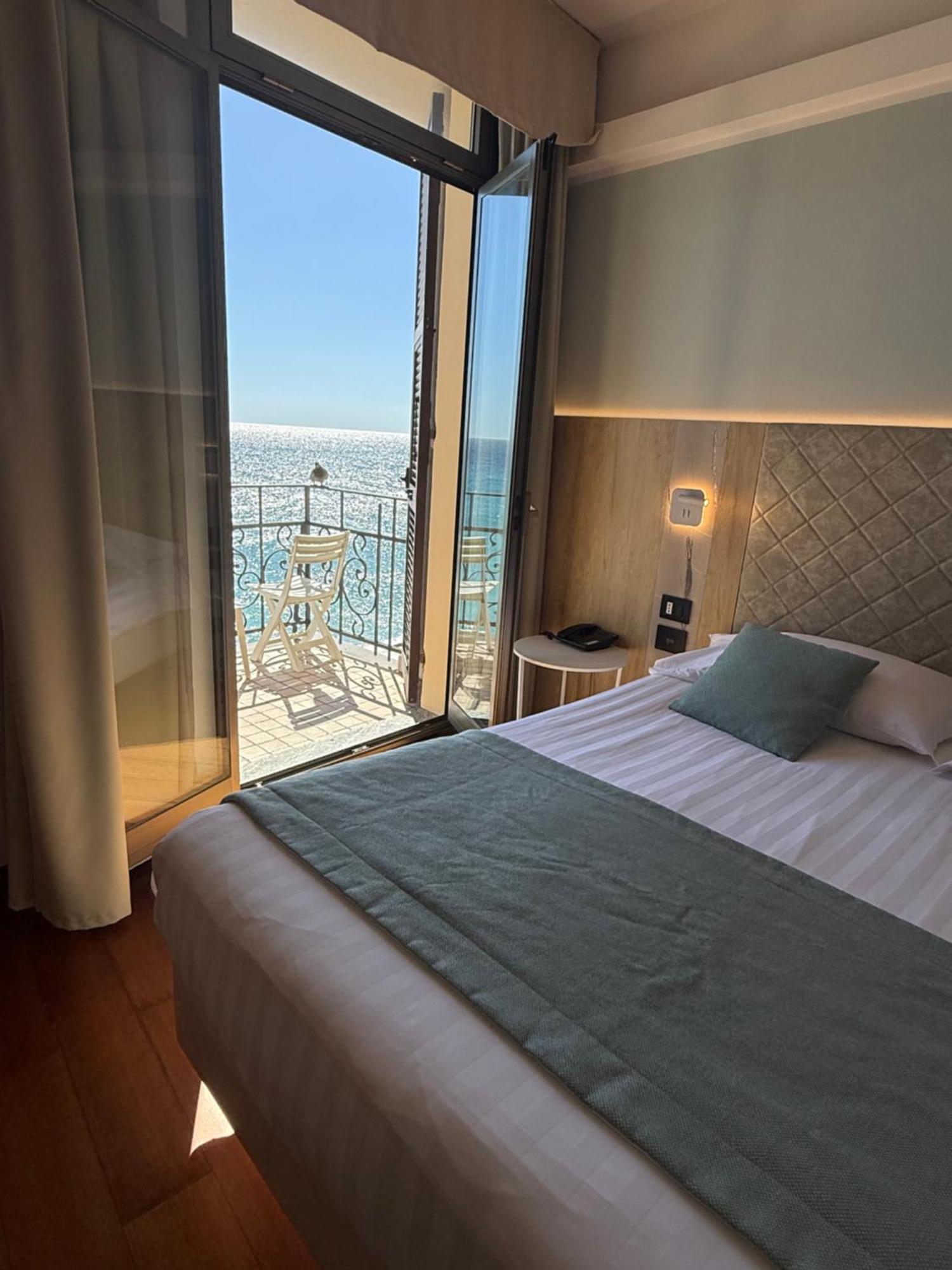 Hotel Parigi&Spa Bordighera Esterno foto