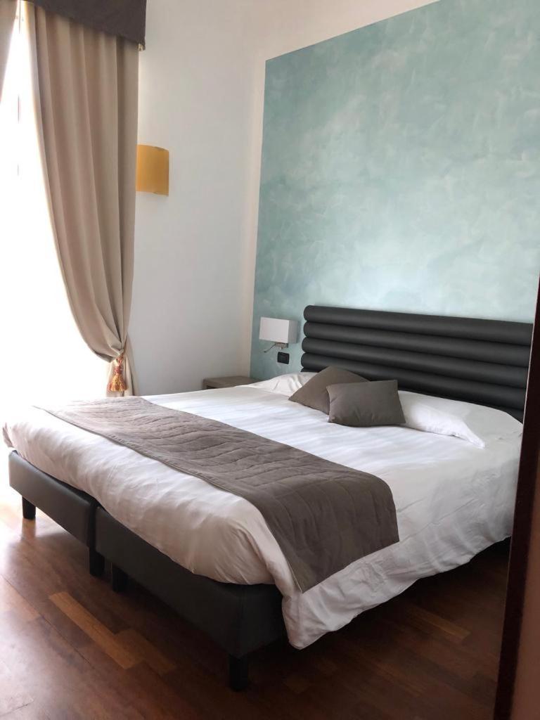 Hotel Parigi&Spa Bordighera Esterno foto